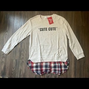 Cute Plaid Cut Sweater